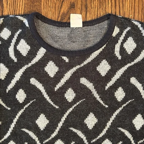 Vintage 90s Knit Sweater - Picture 2 of 9